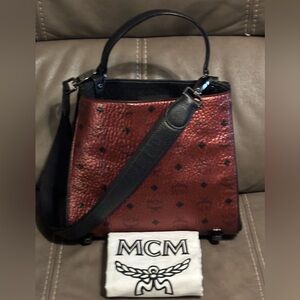 Metallic leather Corina